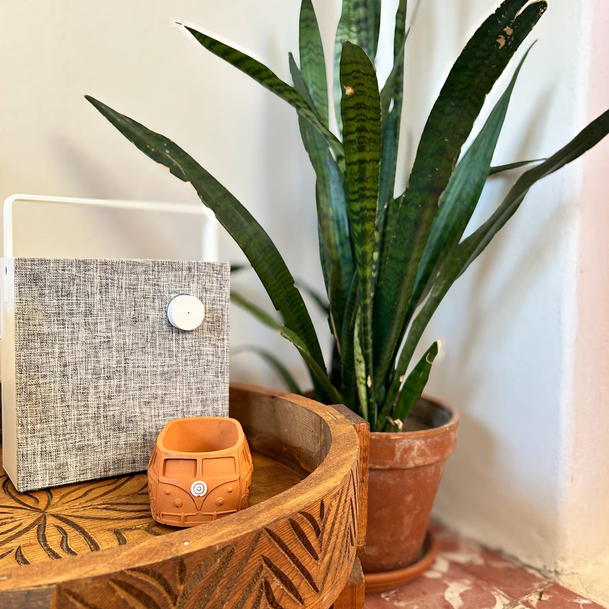 VW Bisop Bus Planter Classic | Limited Edition 