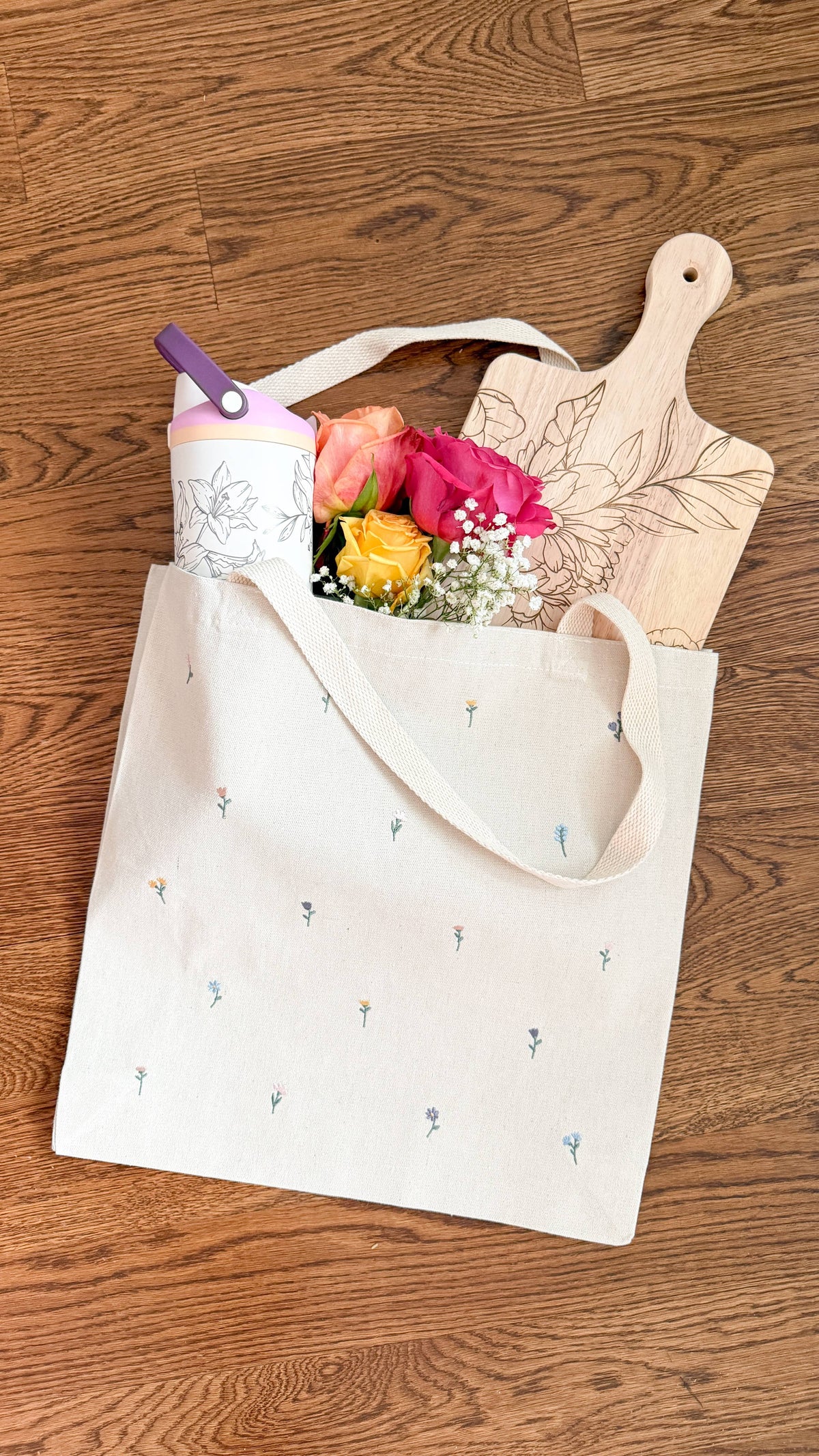 PEONY FLORAL ENGRAVED SERVING BOARD