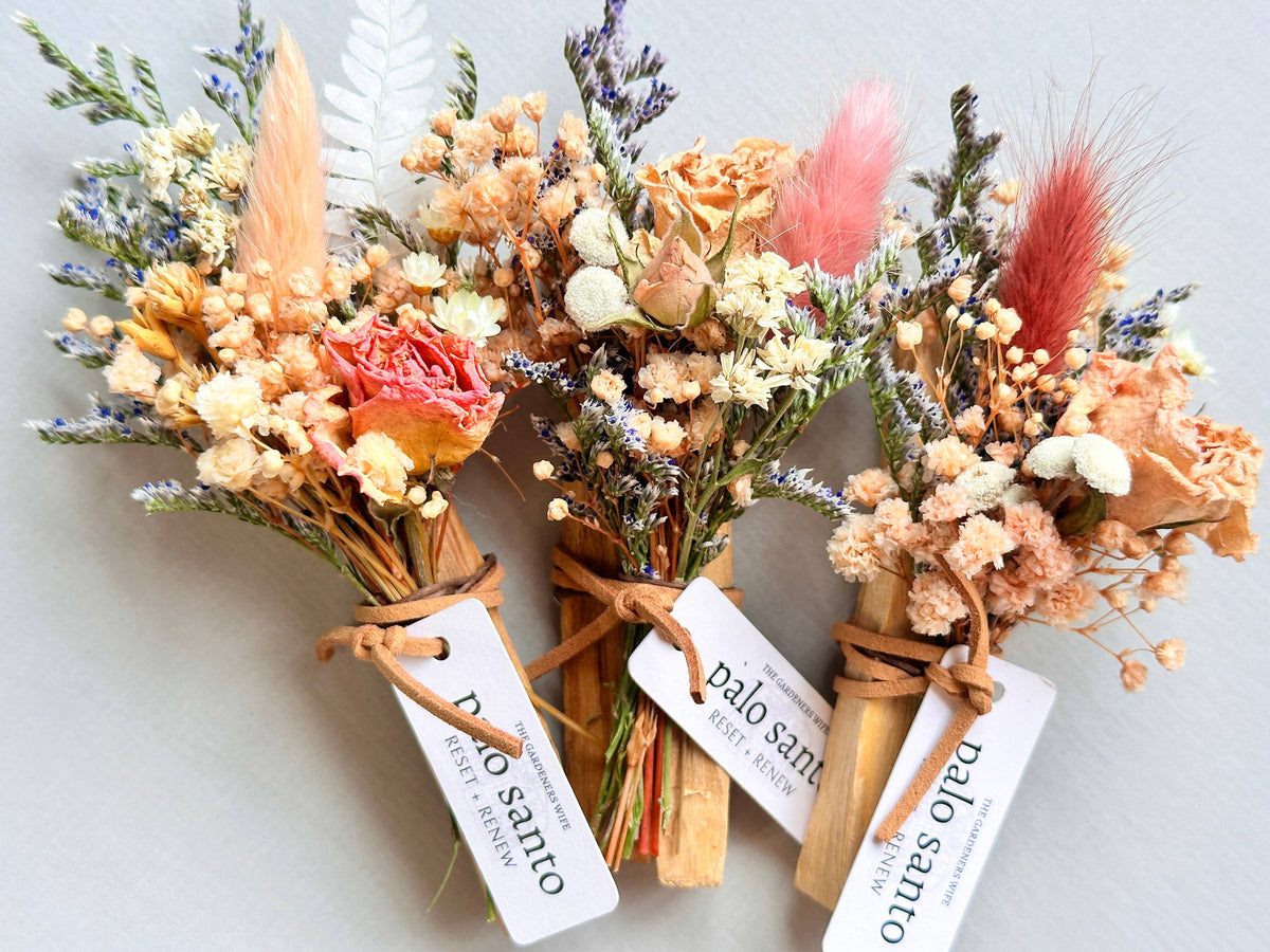 CLARITY + GROUNDING | Palo Santo + Flora
